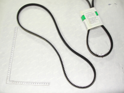 Pogruzchik LG 936 Remen privodnoi AV 13x1260 13023218 geniratora Deutz (10968)