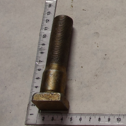 POLESE Bolt krepl kolesa vedusch (prav) specialnii 3518020-46237-01 (15304)