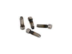 Винт регулировочный коромысел 840.1007147