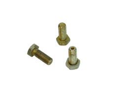 Болт 72-2308018 редуктора конечной передачи