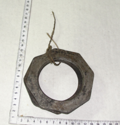 ZIL Gaika 130-240105254 krepl.stup.zadn (gaika+kontrgaika 1k-t2 sht) (14781)