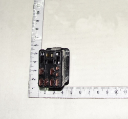 KAMAZ Pereklyuchatel klavishnii EVRO (glavnii svet)  581.3710-01 (11501)