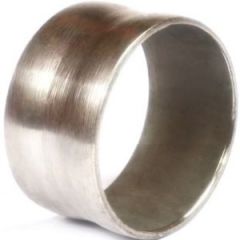 KAMAZ Vtulka soedenit. vipusk.kollektora 740.1008038