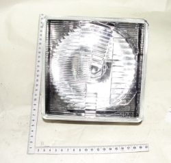 1221 Fara perednyaya kvadratnaya 08.7101.000 (analog FG 308-04) (9825)