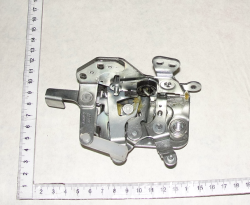 KAMAZ Mehanizm zamka dveri vnutrennii lev. EVRO-4  D5320-6105013 PAO KAMAZ (12381)