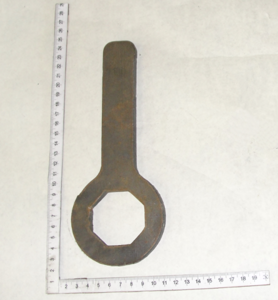 KBM Klyuch stupici kolesa (10534)