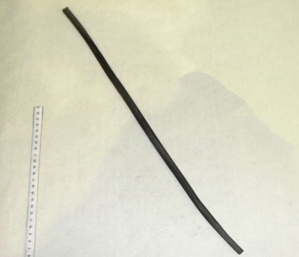 UAZ Rezinka schetki stekloochistitelya (dlinnaya) (14748)