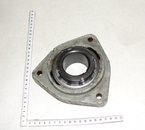 DON Opora vala zadn kontrpriv N.027.01.080-02 (p.680210) Rostselmash (13018)