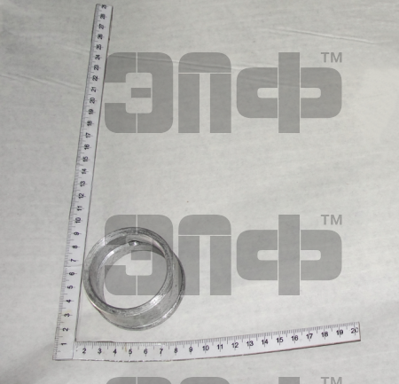 MTZ Vtulka raspredvala 240-1002069 (perednyaya) (10009)