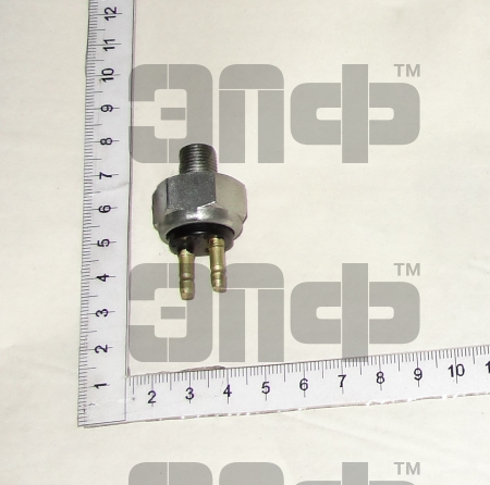 MTZ Viklyuchatel VK 12B (sveta stopgidravlicheskiipod shteker) (10608)