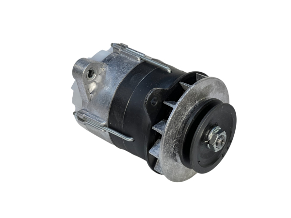 Генератор ДТ-75Т-150 961.3701 (14В) (двиг (1)