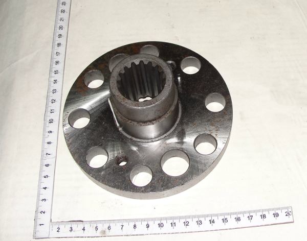 YAMZ-236 Vtulka shlicevaya priv. VOM 236-1005121 srednyaya (16140 mm) (11930)