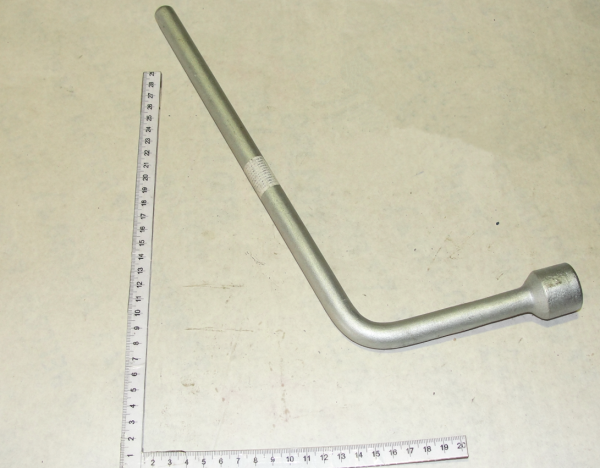 UAZ Klyuch balonnii 3151-3901440 (12658)