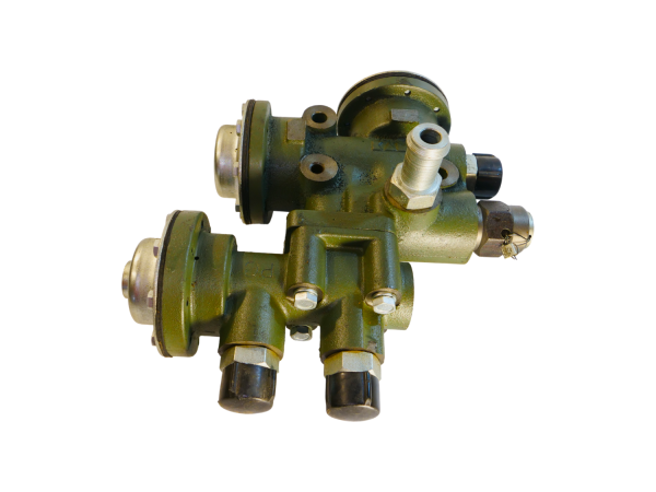 Блок подъема платформы (гидрораспределит.+кран) 55102-8607003 (8607005-182) (3)