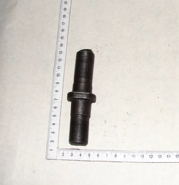 T-150 Bolt krep. kolesa 151.39.129 prav. (11678)