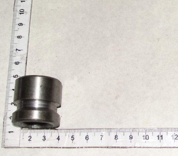 MTZ Vtulka upornaya 50-1601336 korp. scepleniya (13221)